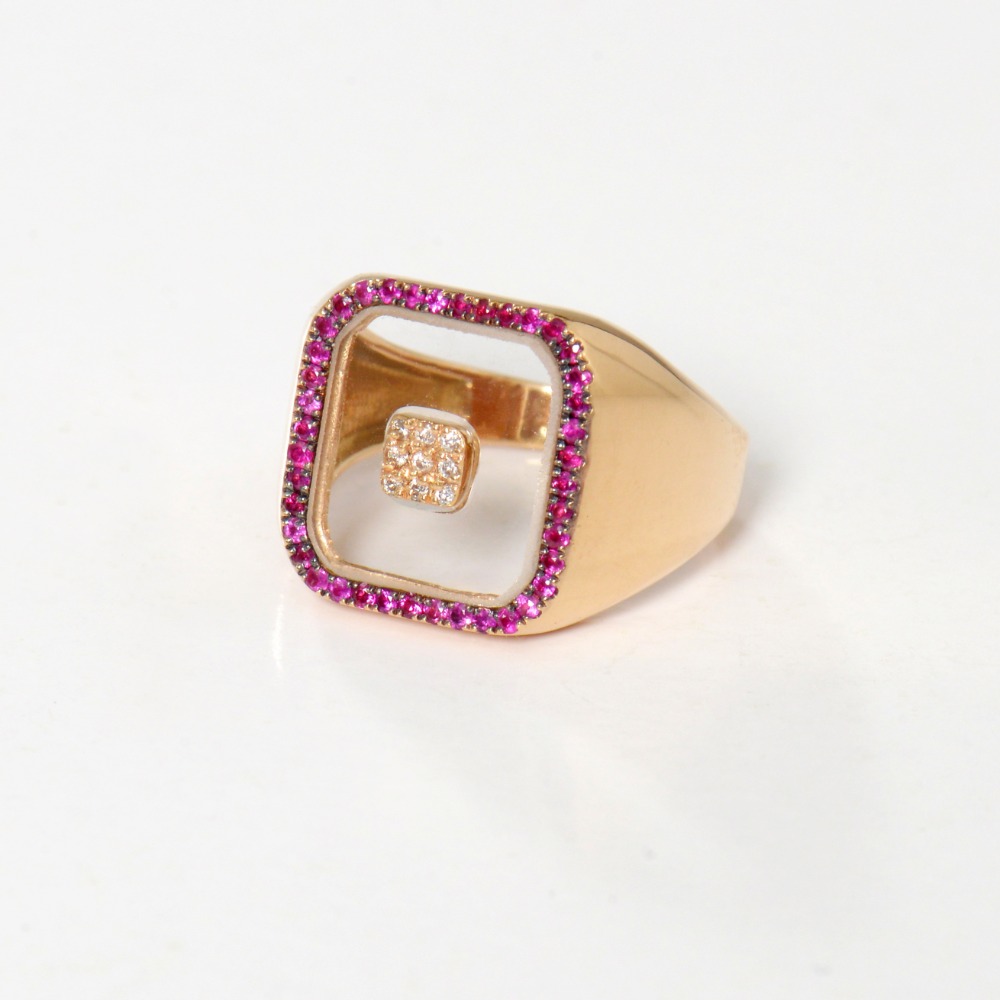 Plaxi fuchsia ring