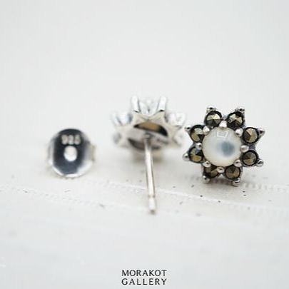 Stella - Art Deco Stud Earrings