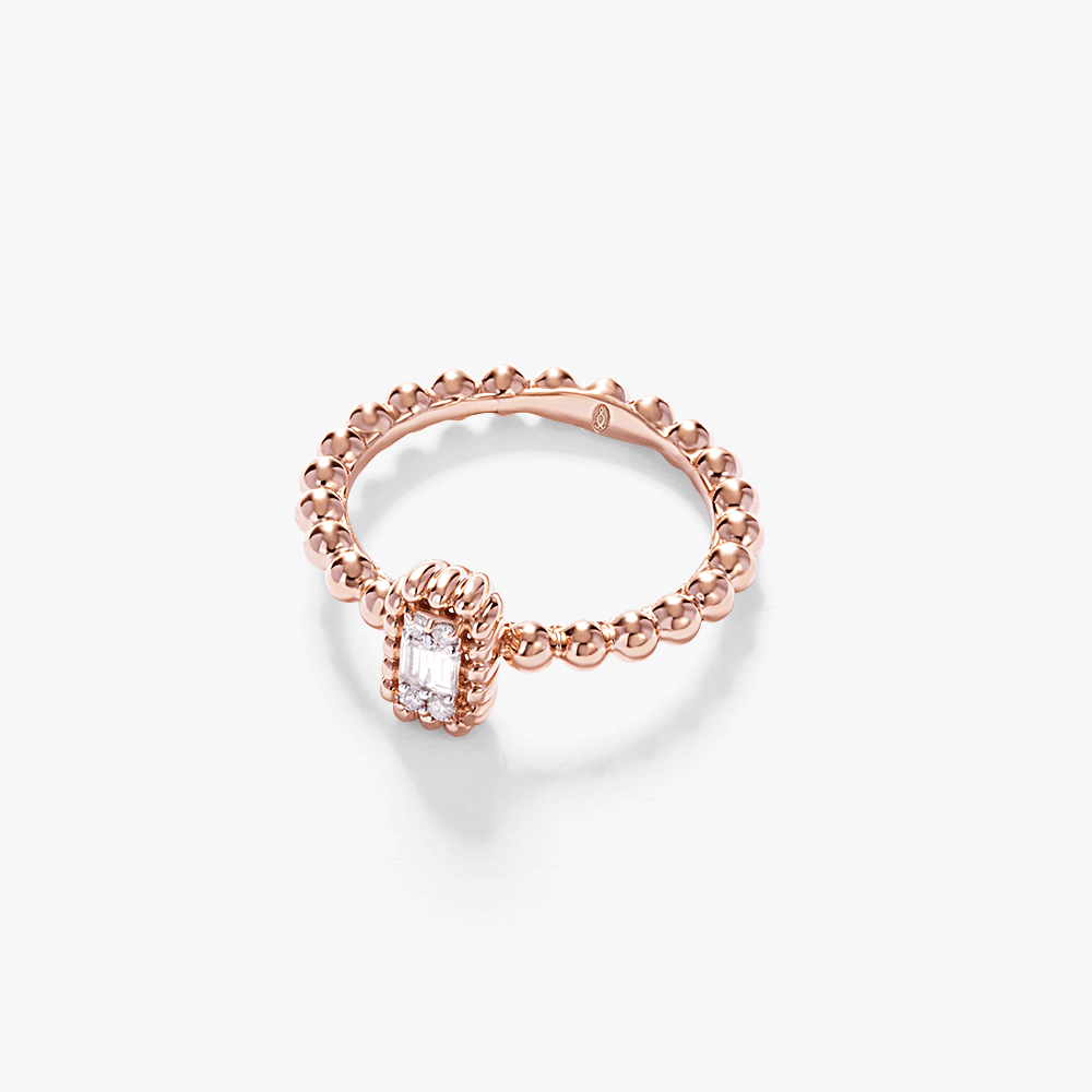 Oubharia essentia ring in 18k rose gold with diamonds