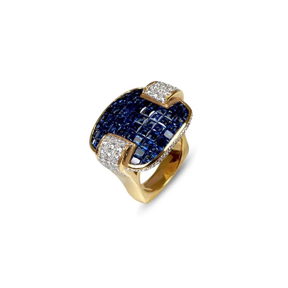 Blue sapphire ring